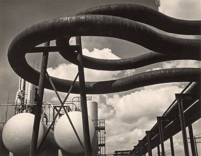 Lot 142 - WESTON, EDWARD (1886-1958) Gulf Oil, Port...