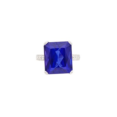 Lot 411 - White Gold, Tanzanite and Diamond Ring