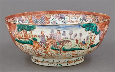 Lot 70 - Chinese Export Porcelain Hunt Bowl 18th...