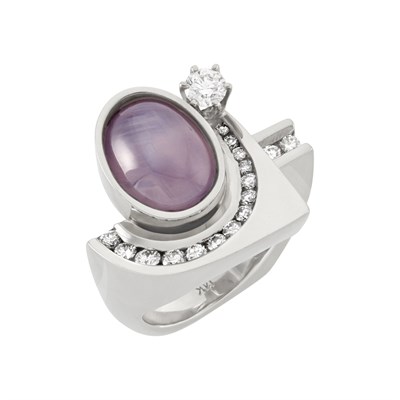 Lot 152 - White Gold, Star Sapphire and Diamond Ring