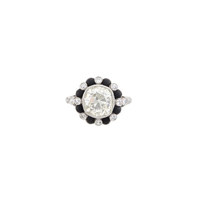Lot 261 - Platinum, Diamond and Black Onyx Ring