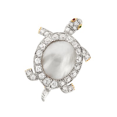 Lot 15 - Edwardian Platinum-Topped Gold, Blister Pearl and Diamond Turtle Pin