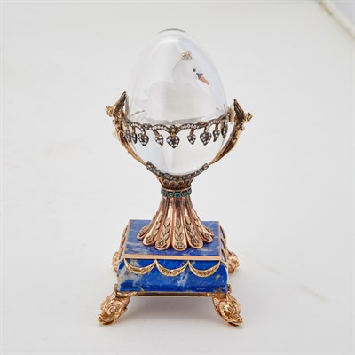 Lot 212 - Jeweled Two-Color Gold-Mounted Lapis Lazuli...