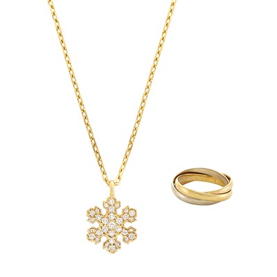 Lot 10 - Tricolor Gold 'Rolling' Band Ring, Cartier, and Gold and Diamond 'Snowflake' Pendant-Necklace, Bulgari