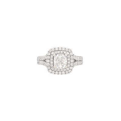 Lot 626 - White Gold, Platinum, Diamond and Sapphire Ring