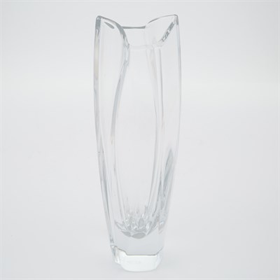 Lot 1040 - Baccarat Colorless Glass Bud Vase Height 10...