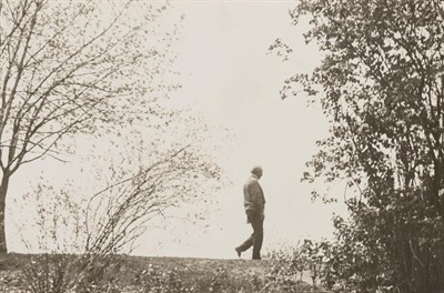 Lot 14 - [ANONYMOUS] Untitled [Portrait of Frank Lloyd...
