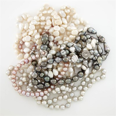 Lot 1672 - Group of Cultured and Freshwater Multicolored Pearl Necklaces and Strands