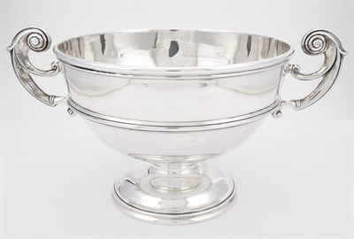 Lot 359 - Durgin Sterling Silver Punch Bowl 20th Century...