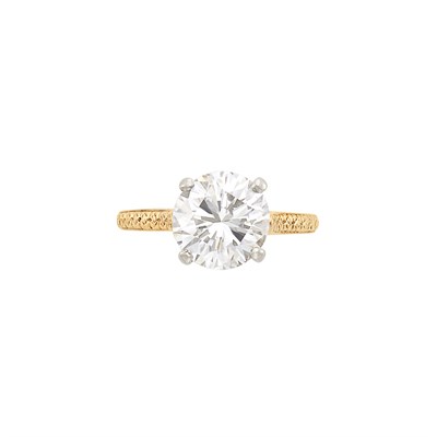 Lot 209 - Gold, Platinum and Diamond Ring