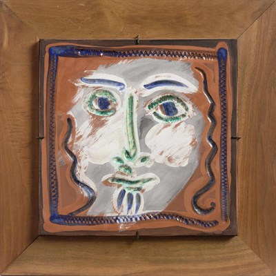 Lot 159 - Pablo Picasso VISAGE AUX CHEVAUX BOUCLÉS (A.R....