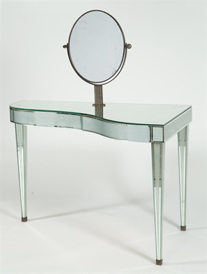 Lot 500 - Mid-Century Mirror-Veneered Piano-Form...