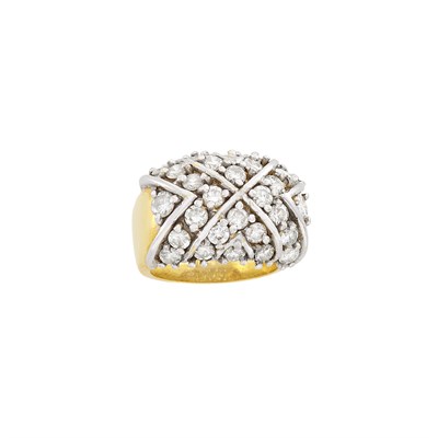 Lot 1286 - Two Color Gold Diamond Ring