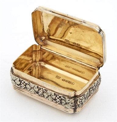 Lot 196 - George III Silver-Gilt Snuff Box Pemberton &...