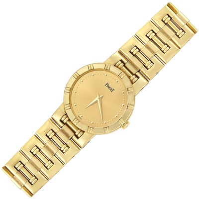 Lot 21 - Gold 'Dancer' Wristwatch, Piaget
