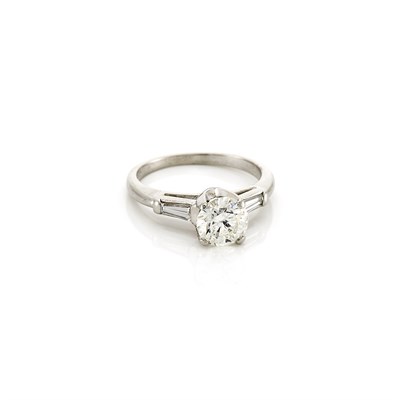 Lot 1483 - Platinum and Diamond Ring