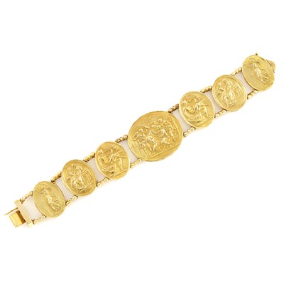Lot 1510 - Gold Medallion Bracelet, David Stern