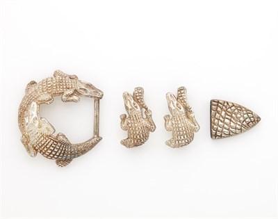 Lot 1624 - Sterling Silver Crocodile Belt Buckle