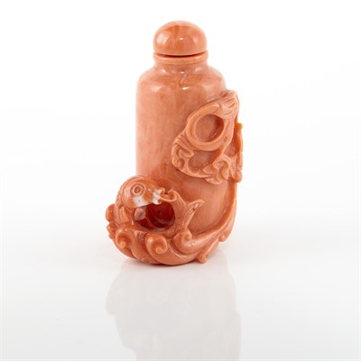 Lot 269 - Chinese Coral Snuff Bottle Late Qing Dynasty...