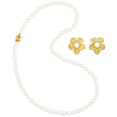 Lot 170 - Cultured Pearl Necklace with Gold 'X' Clasp and Pair of Gold and Cultured Pearl Flower Earclips, Tiffany & Co.