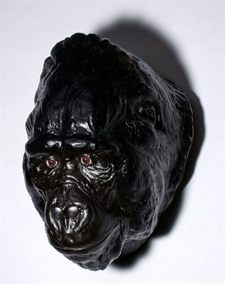 Lot 116 - 'Gargantua' Death Mask Height 14 1/2 inches,...