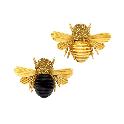 Lot 23 - Pair of Gold and Carved Black Onyx Bee Clip-Brooches, Trio