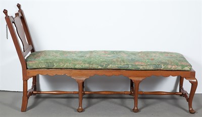 Lot 264 - Queen Anne Style Walnut Chaise Longue With...