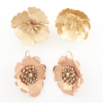 Lot 1784 - Pair of Gold Flower Earrings and Pair of Two-Color Gold Flower Earrings, by Linda Lee Johnson