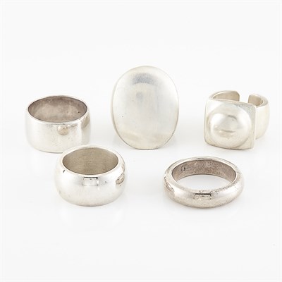 Lot 1800 - Five Silver Rings