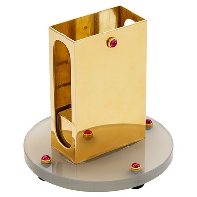 Lot 594 - Agate, Gold and Cabochon Ruby Matchbox Holder, Cartier