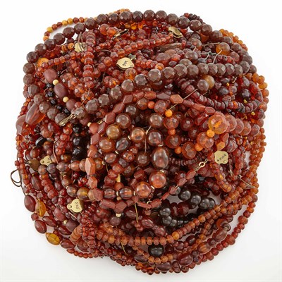 Lot 1817 - Group of Faceted and Smooth Polish Amber