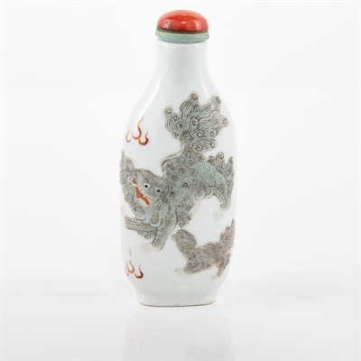Lot 188 - Chinese Molded Porcelain Snuff Bottle Daoguang...