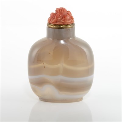 Lot 189 - Chinese Banded Agate Snuff Bottle 18th/19th...