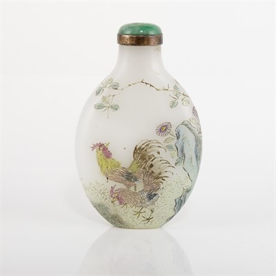 Lot 342 - Chinese Enameled Glass Snuff Bottle Of...