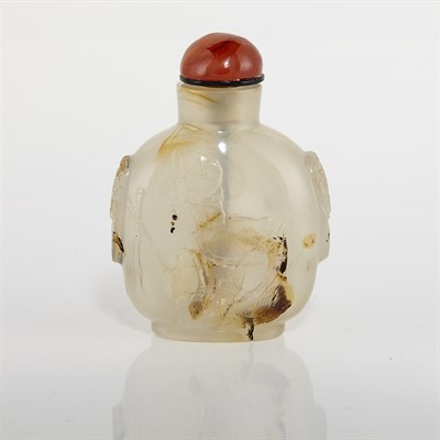 Lot 348 - Chinese Shadow Agate Snuff Bottle Of flattened...