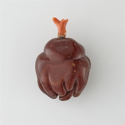 Lot 288 - Chinese Amber 'Finger Citron' Snuff Bottle...