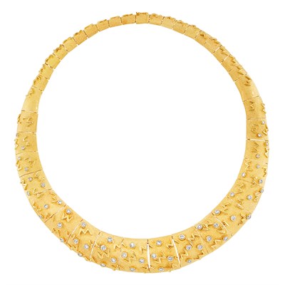 Lot 506 - Gold and Diamond Necklace