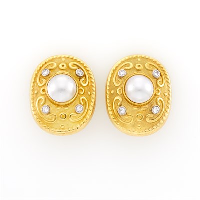Lot 1102 - Pair of Gold, Mabé Pearl and Diamond Earclips