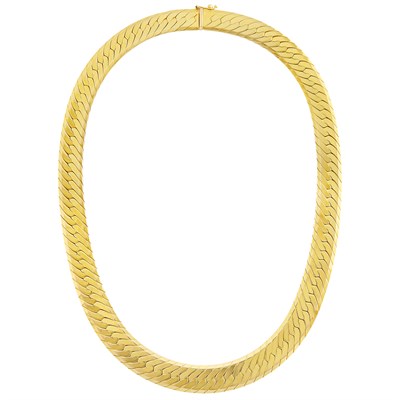 Lot 35 - Gold Herringbone Link Necklace
