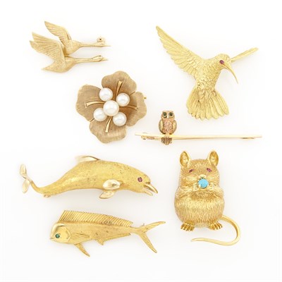 Lot 1490 - Seven Gold Animal, Fish and Floral Pins