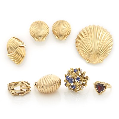 Lot 1730 - Group of Gold Jewelry