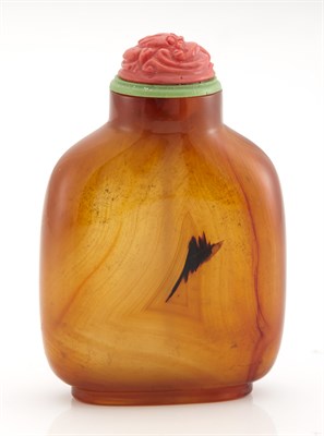 Lot 257 - Chinese Agate Snuff Bottle Qing Dynasty Of...