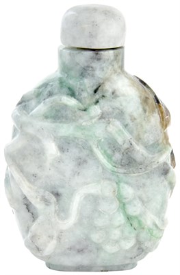 Lot 637 - Chinese Green Jade Snuff Bottle The rounded...