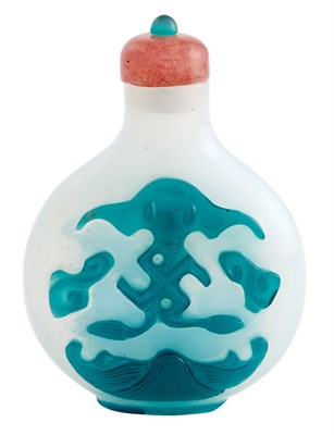 Lot 108 - Chinese Green Overlay White Glass Snuff Bottle...