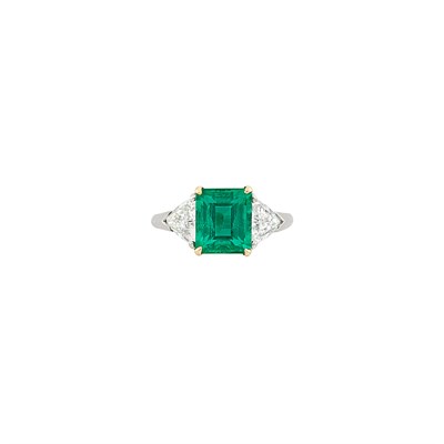 Lot 252 - Platinum, Gold, Emerald and Diamond Ring, Bulgari