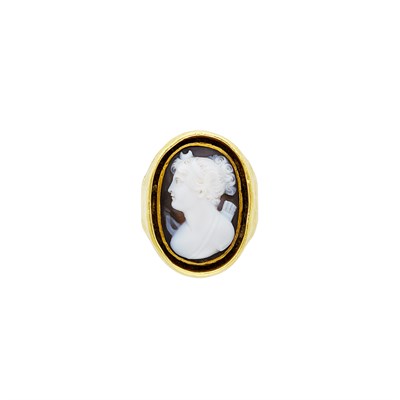 Lot 276 - Gold and Agate Cameo 'Artemis' Ring, Ed Wiener