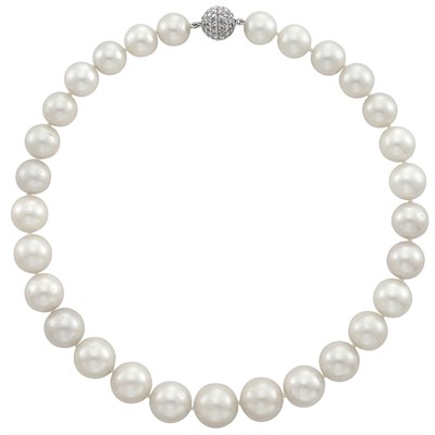 Lot 152 - South Sea Cultured Pearl Necklace with White Gold and Diamond Ball Clasp