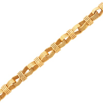 Lot 72 - Gold Link Bracelet