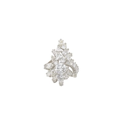 Lot 682 - White Gold and Diamond Cluster Ring