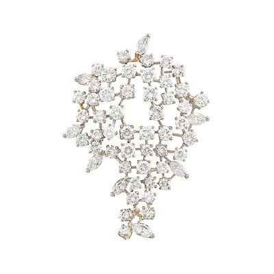 Lot 534 - White Gold and Diamond Cluster Pendant Clip-Brooch